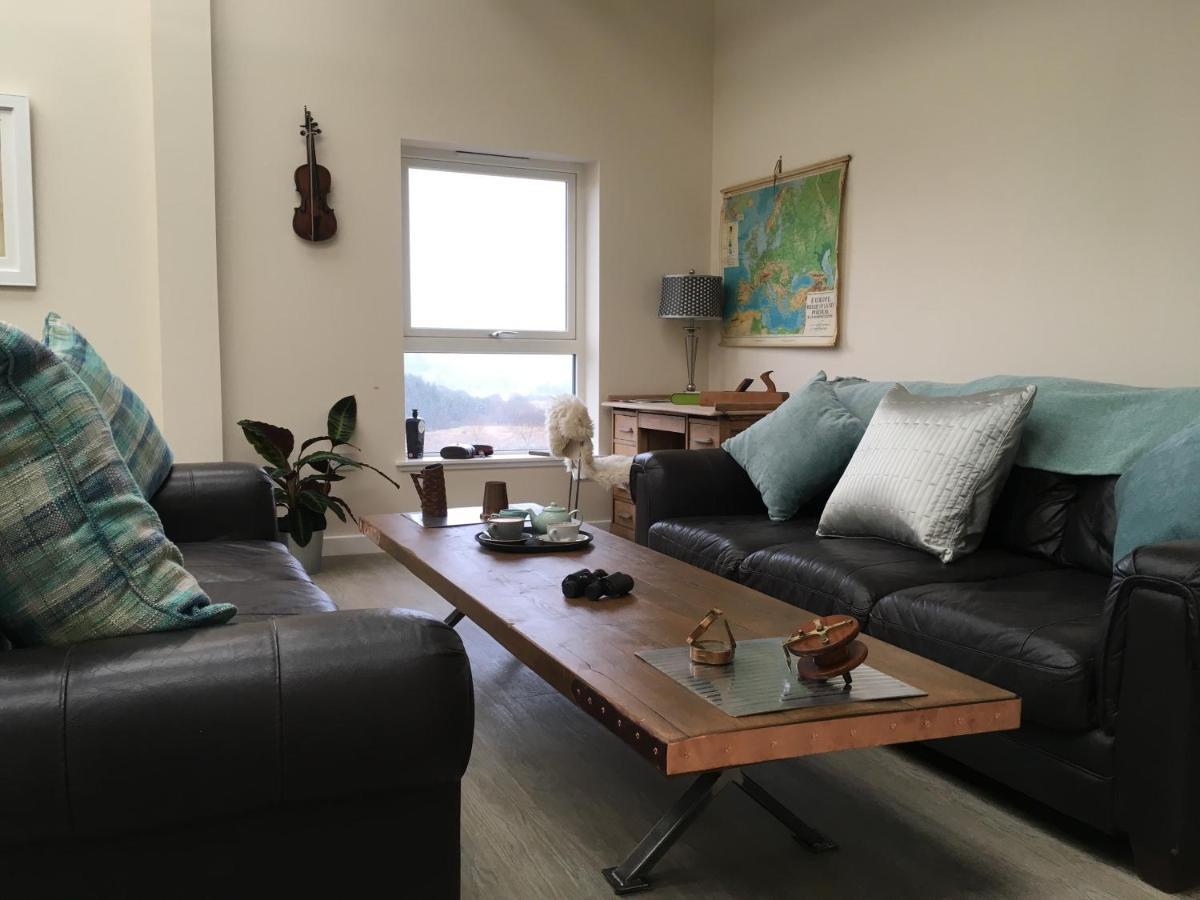 The Attic At Edenmill Hostel Blanefield Bagian luar foto