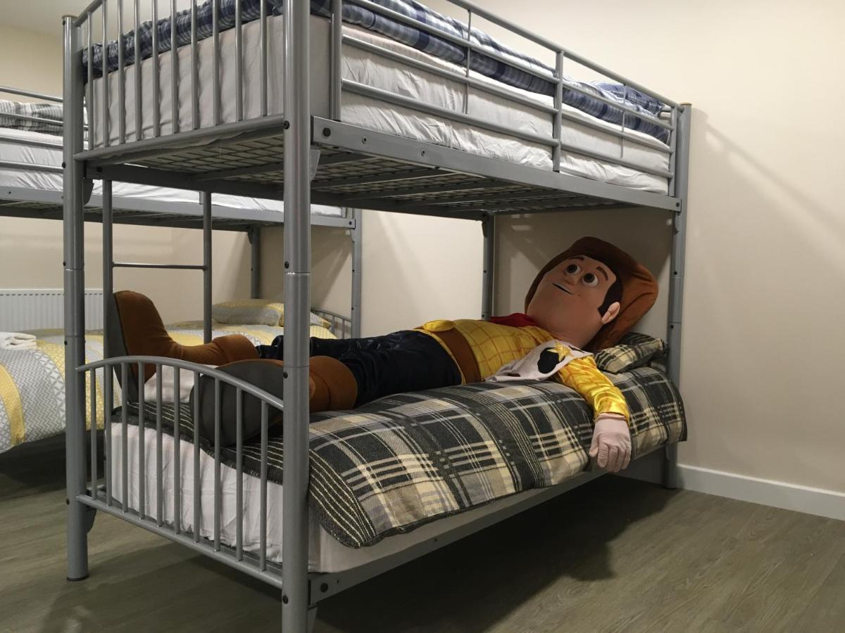 The Attic At Edenmill Hostel Blanefield Bagian luar foto